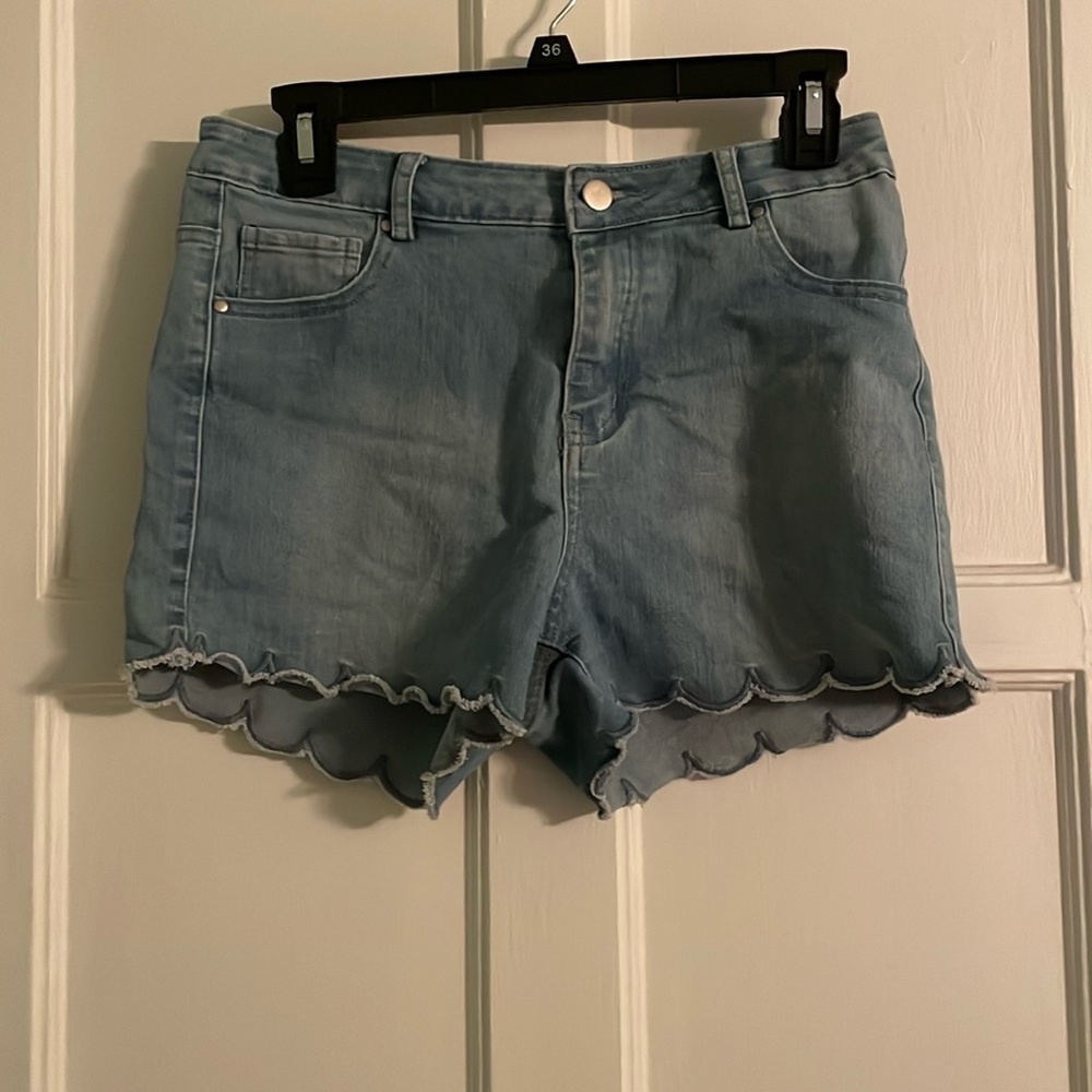 Scalloped shorts